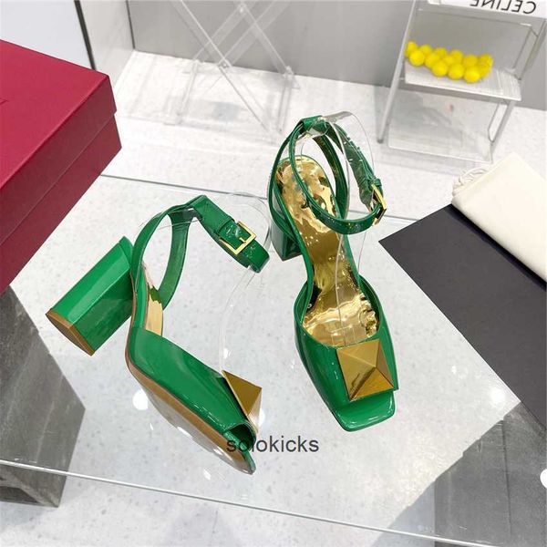 high wedding shoes women leather valentinolies heel metal buckle letter fashion party business casual flat dress 03-016 mbj2 shoes, Black
high wedding shoes women leather valentinolies heel metal buckle letter fashion party business casual flat dress 03-016 mbj2 shoes, Black