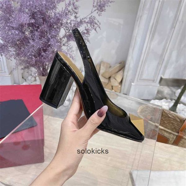 fashion dress shoes women leather high heel metal buckle letter wedding party business casual flat shoes 01-026 valentinolies, Black
fashion dress shoes women leather high heel metal buckle letter wedding party business casual flat shoes 01-026 valentinolies, Black
