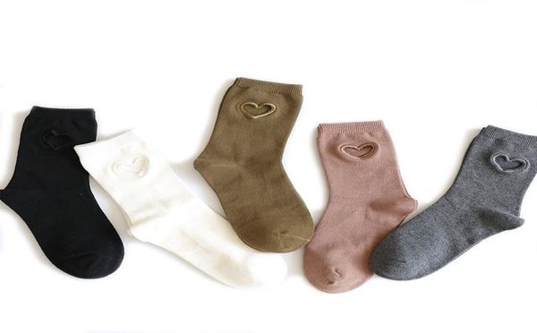 2017 new fashion women socks cotton novelty love embroidery hollow out midcalf length personality tide socks cute sock2256574, Black;white
2017 new fashion women socks cotton novelty love embroidery hollow out midcalf length personality tide socks cute sock2256574, Black;white