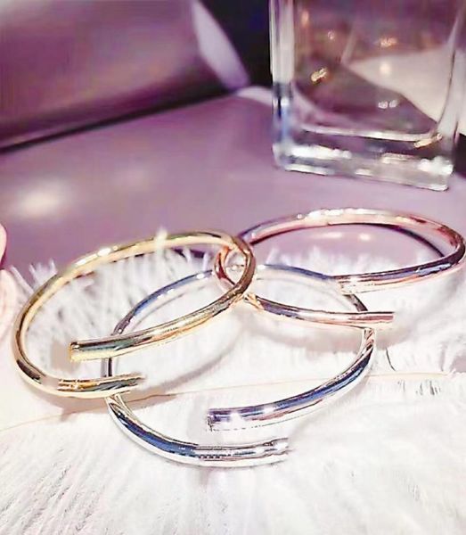 designer women bracelet classic charm nail bangle 18k gold girl valentine day wedding love gift 316l stainless steel jewelry2689953, Black
designer women bracelet classic charm nail bangle 18k gold girl valentine day wedding love gift 316l stainless steel jewelry2689953, Black