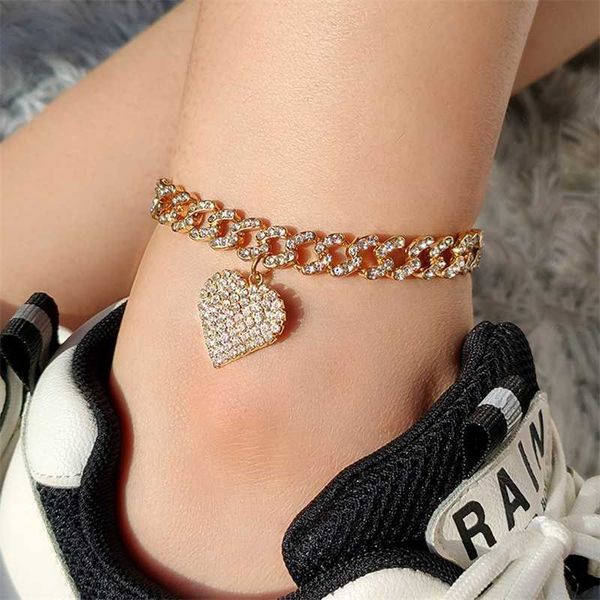 new crystal heart cuban link anklet for women punk miami anklets bracelet chunky metal chain ankle hiphop party jewelry 230719, Red;blue
new crystal heart cuban link anklet for women punk miami anklets bracelet chunky metal chain ankle hiphop party jewelry 230719, Red;blue