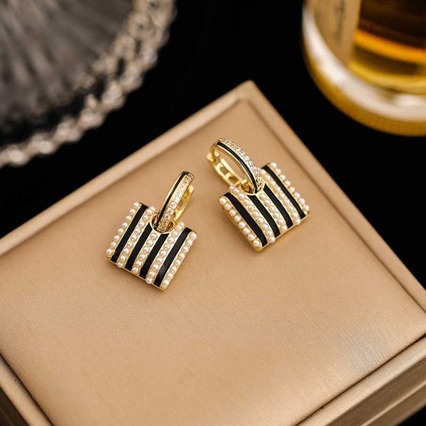 luyi jewelry new fashion korean pearl small and exquisite bag earrings female personality versatile style earrings, Golden
luyi jewelry new fashion korean pearl small and exquisite bag earrings female personality versatile style earrings, Golden