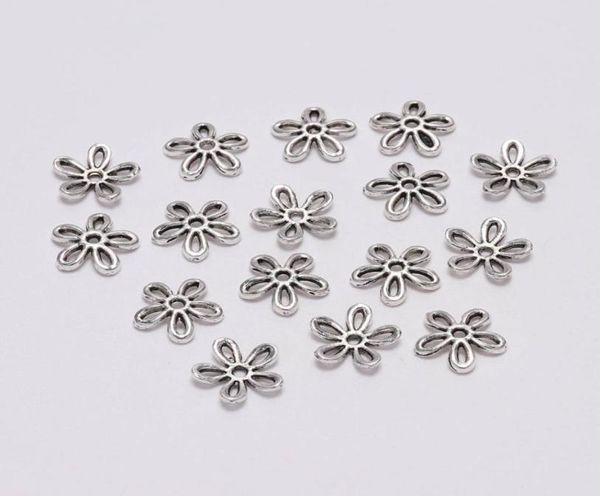 500pcs tibetan silver flower metal bead caps bead end caps 115mm filigree jewelry findings connector beads cap diy jewelry5840400
500pcs tibetan silver flower metal bead caps bead end caps 115mm filigree jewelry findings connector beads cap diy jewelry5840400
