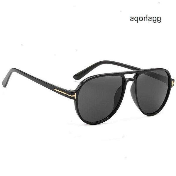 women de designer glasses feminino tom-fords uv400 brand men fashion pilot driving aviation vintage oculos sunglasses sol, White;black
women de designer glasses feminino tom-fords uv400 brand men fashion pilot driving aviation vintage oculos sunglasses sol, White;black