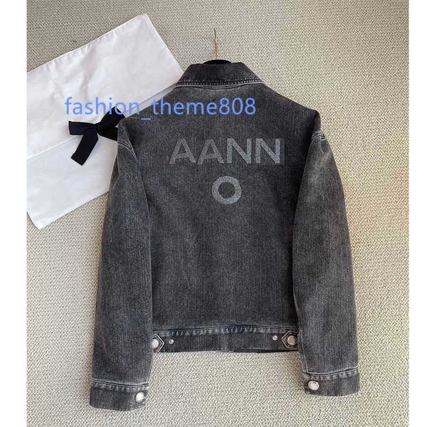 runway 2023 women single-breasted black denim jackets new spring summer design long sleeve casual loose coat turn down collar jacket for wom, Black;brown
runway 2023 women single-breasted black denim jackets new spring summer design long sleeve casual loose coat turn down collar jacket for wom, Black;brown