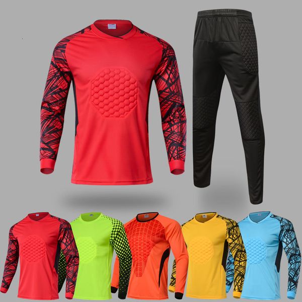 outdoor tshirts soccer jersey set men blank football goalkeeper training suits quick dry sports kits uniforms sponge protector 230821, Gray;blue
outdoor tshirts soccer jersey set men blank football goalkeeper training suits quick dry sports kits uniforms sponge protector 230821, Gray;blue