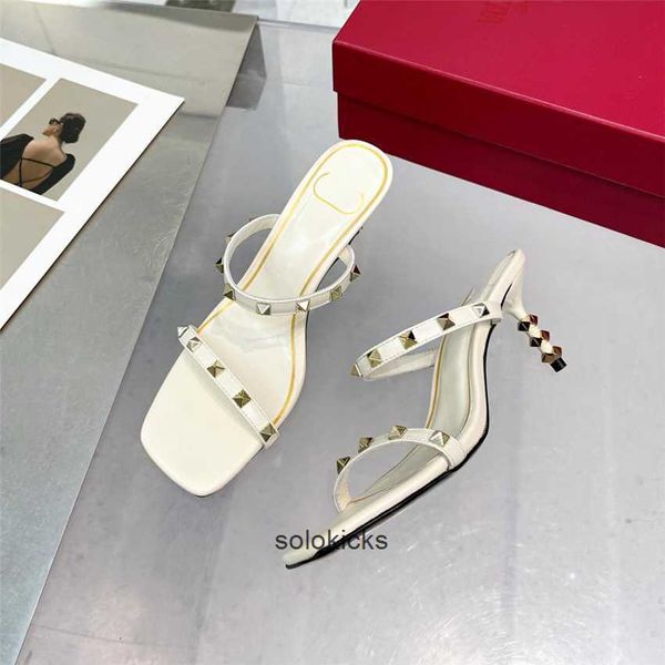 valentinolies luxury design sandals 03-01 fashion women summer high heels slippers leather cross lace up student casual, Black
valentinolies luxury design sandals 03-01 fashion women summer high heels slippers leather cross lace up student casual, Black