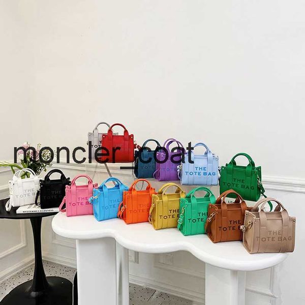 designer the tote bag mini fashion shoulder bags four seasons crossbody bag designer purses and handbags lady luxury famous brands pu for wo
designer the tote bag mini fashion shoulder bags four seasons crossbody bag designer purses and handbags lady luxury famous brands pu for wo