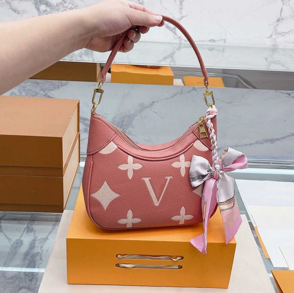 luxury designer crossbody bag bagatelle shoulder bags handbags underarm stray hobo embossed women lady purses european and american fashion
luxury designer crossbody bag bagatelle shoulder bags handbags underarm stray hobo embossed women lady purses european and american fashion