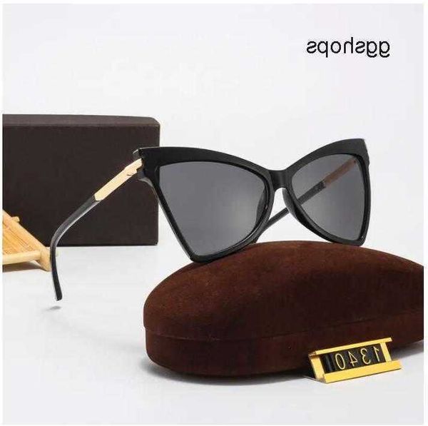 eyeglasses uv400 sunglass box women cases high sun quality classic lens metal lady tom-fords with men glasses and glass sunglasses, White;black
eyeglasses uv400 sunglass box women cases high sun quality classic lens metal lady tom-fords with men glasses and glass sunglasses, White;black