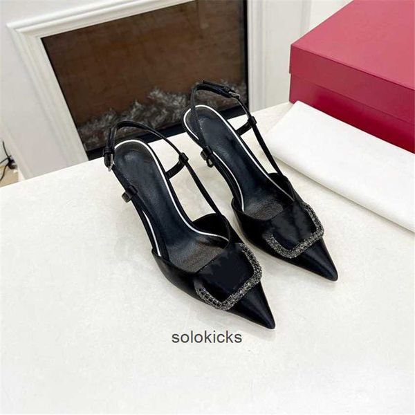 wedding dress shoes women leather high heel metal buckle letter valentinolies party business casual flat shoes 03-020 fashion, Black
wedding dress shoes women leather high heel metal buckle letter valentinolies party business casual flat shoes 03-020 fashion, Black