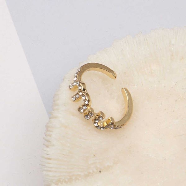 

Top Designer MiuMiu Fashion Ring New Style Charm Cute Super Sparkling Diamond Opening Exquisite Light Luxury and Advanced Sense Versatile Ring Accessories Jewelry