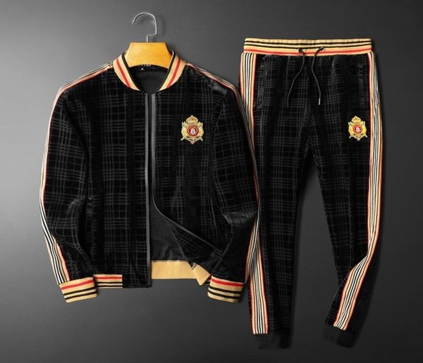 2020 autumn and winter new men039s gold velvet is a comfortable suit fashion embroidery men039s casual sports suit temperame4389326, Gray
2020 autumn and winter new men039s gold velvet is a comfortable suit fashion embroidery men039s casual sports suit temperame4389326, Gray