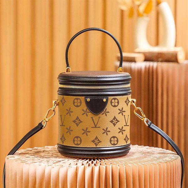 m43986 cannes handle flower bags women mans purses wash pouch shoulder clutch luxury designer genuine leather crossbody cosmet271t
m43986 cannes handle flower bags women mans purses wash pouch shoulder clutch luxury designer genuine leather crossbody cosmet271t