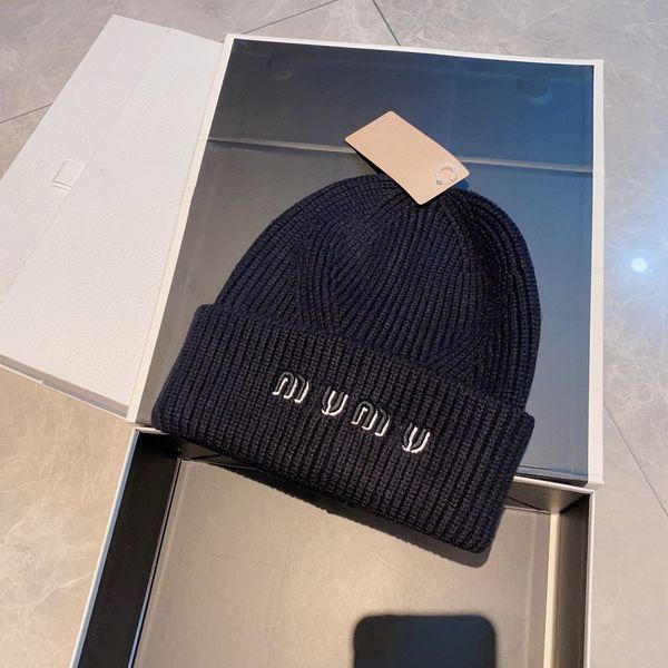 italian mm embroidered letter wool hat children's thick winter knit hat fashion brand face small pullover hat, Blue;gray
italian mm embroidered letter wool hat children's thick winter knit hat fashion brand face small pullover hat, Blue;gray