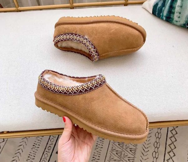 2024 popular women tazz tasman slippers boots ankle ultra mini casual warm with card dustbag transshipment, Black
2024 popular women tazz tasman slippers boots ankle ultra mini casual warm with card dustbag transshipment, Black