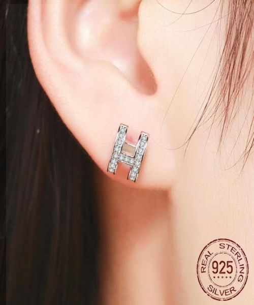 luxury princess 925 sterling silver letter h stud earring for women lady anniversary gift jewelry whole e0788496800, Golden;silver
luxury princess 925 sterling silver letter h stud earring for women lady anniversary gift jewelry whole e0788496800, Golden;silver
