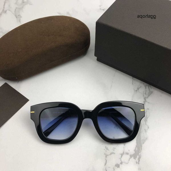 fashionable for brand design tom-fords famous adita retro 659 sunglasses men original luxury high classic eyeglass fashion quality women uv4, White;black
fashionable for brand design tom-fords famous adita retro 659 sunglasses men original luxury high classic eyeglass fashion quality women uv4, White;black
