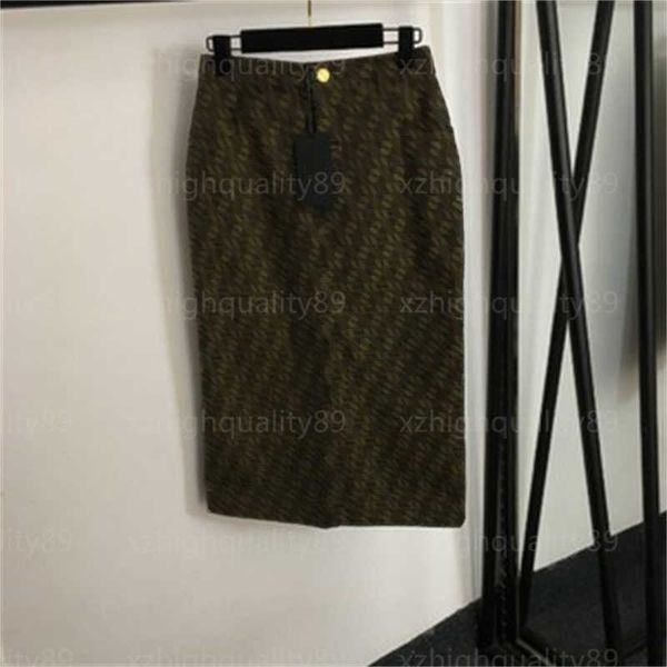 womens skirt designer short dress elegant dresses jacquard letters split high waist half skirts party casual formal attire designer women cl, Black
womens skirt designer short dress elegant dresses jacquard letters split high waist half skirts party casual formal attire designer women cl, Black