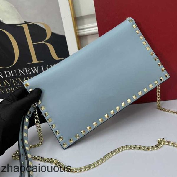 beach women valantinos bag cowhide new luxury handbags bag handbags bags designer riveted crossbody metal fashion large capacity leather han
beach women valantinos bag cowhide new luxury handbags bag handbags bags designer riveted crossbody metal fashion large capacity leather han