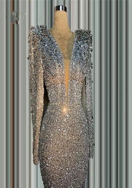 glitter silver mermaid formal evening dresses for arabic women deep v neck long sleeves beaded crystals prom occasion gowns v2523385, Black;red
glitter silver mermaid formal evening dresses for arabic women deep v neck long sleeves beaded crystals prom occasion gowns v2523385, Black;red