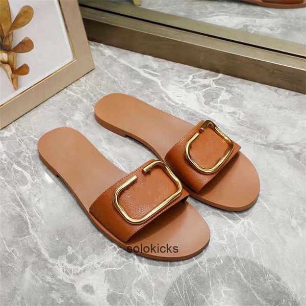 valentinolies fashion slippers luxury design summer men and women imxn flat shoes thick sole leather rubber letter casual cartoon slippers, Black
valentinolies fashion slippers luxury design summer men and women imxn flat shoes thick sole leather rubber letter casual cartoon slippers, Black
