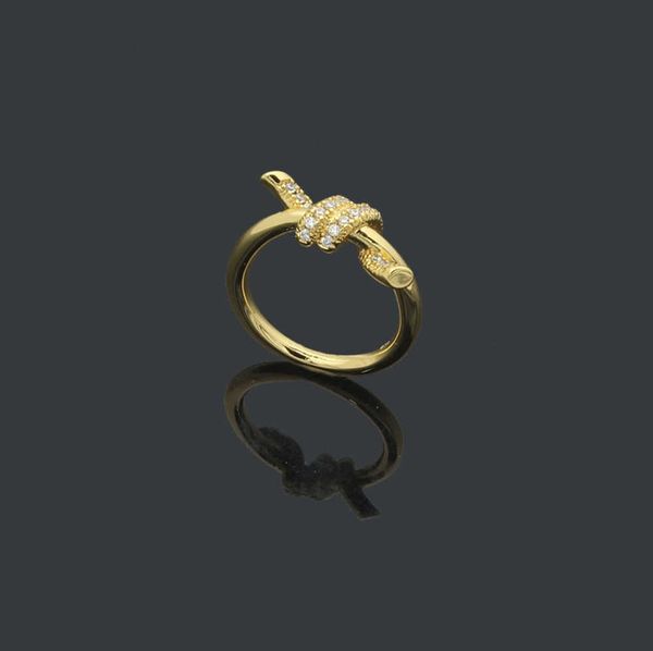 designer ladies rope knot ring luxury with diamonds fashion classic jewelry 18k gold plated rose wedding wholesale adjustable box, Slivery;golden
designer ladies rope knot ring luxury with diamonds fashion classic jewelry 18k gold plated rose wedding wholesale adjustable box, Slivery;golden