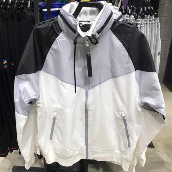men's jackets long sleeve coat splicing hooded style casual sports men's coat jacket print s-2xl2851, Black;brown
men's jackets long sleeve coat splicing hooded style casual sports men's coat jacket print s-2xl2851, Black;brown