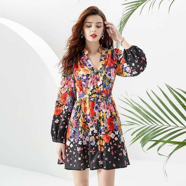 autumn womens wear style resort fashionably wide sleeved short print dress, Black;gray
autumn womens wear style resort fashionably wide sleeved short print dress, Black;gray