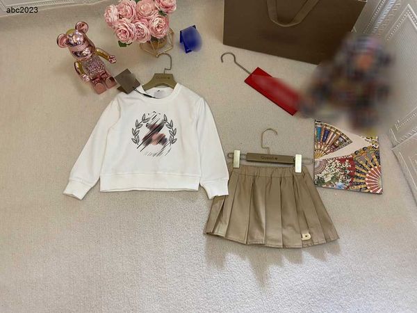 new designer girls dress suits autumn sets size 100-160 cm 2pcs printed logo round neck sweater and khaki pleated skirt aug18, White
new designer girls dress suits autumn sets size 100-160 cm 2pcs printed logo round neck sweater and khaki pleated skirt aug18, White