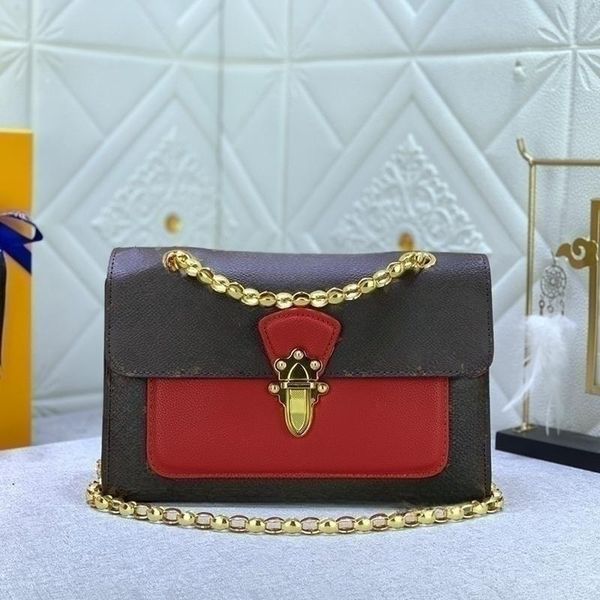 designer bag luxury shoulder bag fashion chain bag luxury leather clamshell purse classic embossed alphabet crossbody bag
designer bag luxury shoulder bag fashion chain bag luxury leather clamshell purse classic embossed alphabet crossbody bag