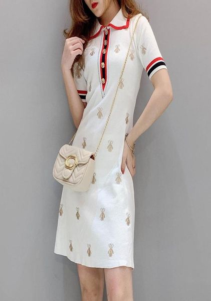 elegant knit dress 2019 turn down collar short sleeve bee embroidery knit short mini dress casual straight black white7963081, Black;gray
elegant knit dress 2019 turn down collar short sleeve bee embroidery knit short mini dress casual straight black white7963081, Black;gray