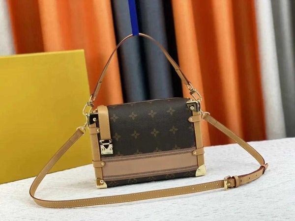 high fashion designer bag printing side trunk luxury style shoulders bag totes lock catch cross body bags handbags cosmetic bags clutch hobo
high fashion designer bag printing side trunk luxury style shoulders bag totes lock catch cross body bags handbags cosmetic bags clutch hobo