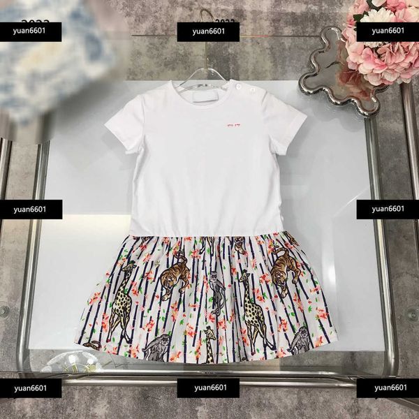 luxury girls dress baby short sleeve skirt shoulder button design dress size 100150 cm summer skirt splicing design new product a, Red;yellow
luxury girls dress baby short sleeve skirt shoulder button design dress size 100150 cm summer skirt splicing design new product a, Red;yellow