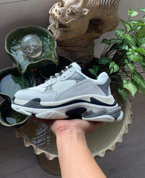designers crystal bottom 17w women mens casual shoes trainers dad platform triple s black white red blue paris flat multi-color increased lu
designers crystal bottom 17w women mens casual shoes trainers dad platform triple s black white red blue paris flat multi-color increased lu