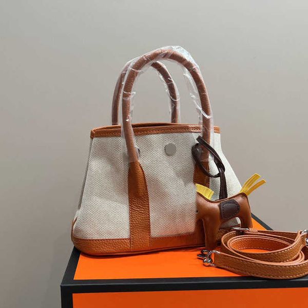 luxury garden designer tote bags for women handbags shopper shoulder black purse handbag leather horse messenger crossbody bag lady totes 23
luxury garden designer tote bags for women handbags shopper shoulder black purse handbag leather horse messenger crossbody bag lady totes 23