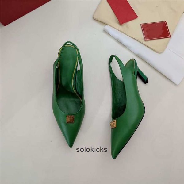 shoes wedding valentinolies buckle fashion casual dress shoes letter women party business leather flat high 02-014 heel metal, Black
shoes wedding valentinolies buckle fashion casual dress shoes letter women party business leather flat high 02-014 heel metal, Black