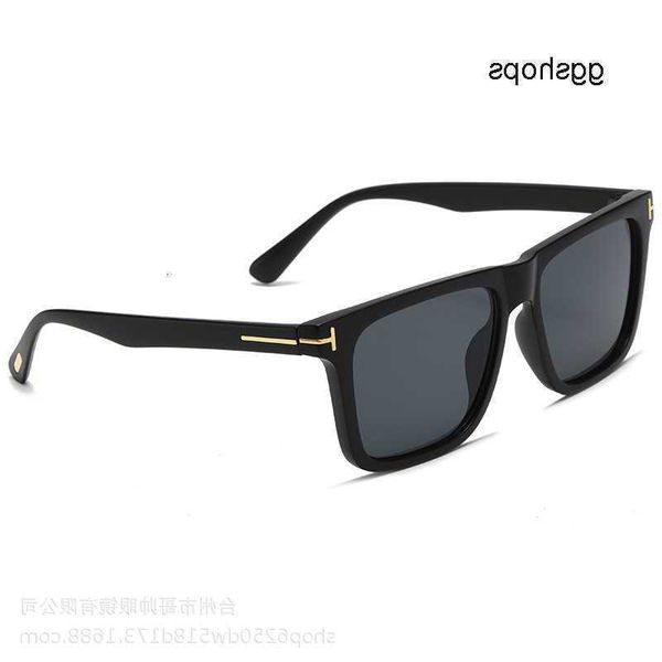 personaliz sense luxury fashion outdoor designer summer women classical style polarized fort new tshaped fashionable sunglasses advanced tom, White;black
personaliz sense luxury fashion outdoor designer summer women classical style polarized fort new tshaped fashionable sunglasses advanced tom, White;black