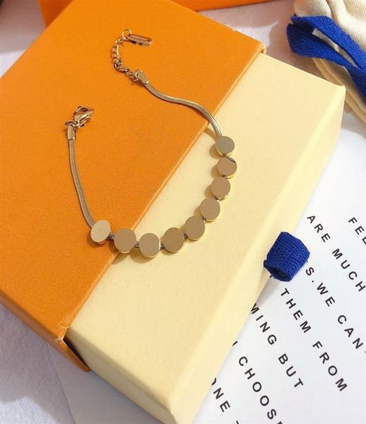 man woman bracelet fashion leather magnetic buckle bracelets chain jewelry wristband box237o2795582, Golden;silver
man woman bracelet fashion leather magnetic buckle bracelets chain jewelry wristband box237o2795582, Golden;silver