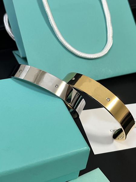man women luxury bangle classic designer bracelet luxury brand jewelry bangle fashion womens wedding lovers gift design jewelry y23242, Black
man women luxury bangle classic designer bracelet luxury brand jewelry bangle fashion womens wedding lovers gift design jewelry y23242, Black