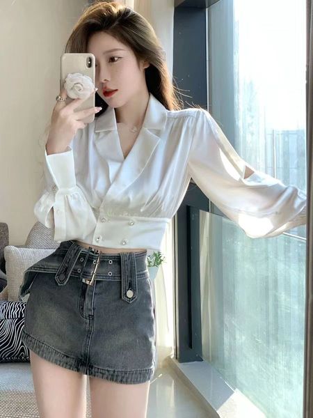 french celebrity long sleeved vneck age reducing and unique design sense niche shirt denim wrap buttocks short skirt goddess style set, White
french celebrity long sleeved vneck age reducing and unique design sense niche shirt denim wrap buttocks short skirt goddess style set, White
