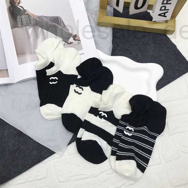 designer socks spring summer new thin boat socks black white stripe color matching boneless short sock breathable sweat-absorbing ins hosier
designer socks spring summer new thin boat socks black white stripe color matching boneless short sock breathable sweat-absorbing ins hosier