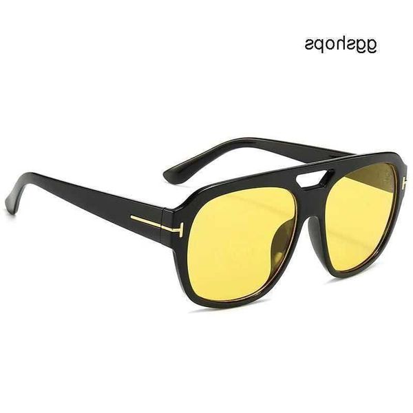 tom-fords sunglasses brand name uv resistant sunglasses men's driving options glasses box classic trend, White;black
tom-fords sunglasses brand name uv resistant sunglasses men's driving options glasses box classic trend, White;black