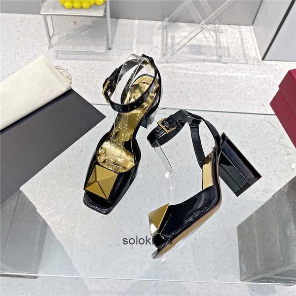 flat leather valentinolies wedding summer heels popular 03-015 women party sandals high luxury casual brand slippers business dress, Black 
flat leather valentinolies wedding summer heels popular 03-015 women party sandals high luxury casual brand slippers business dress, Black