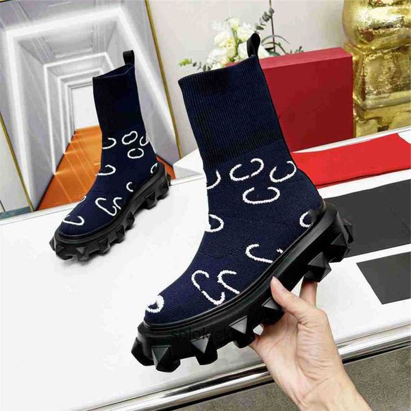 fashion boots casual women luxury design winter warm heel snow leather thick soled sock boots 05-02 gcoj valentinolies, Black
fashion boots casual women luxury design winter warm heel snow leather thick soled sock boots 05-02 gcoj valentinolies, Black