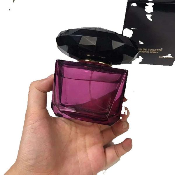 perfumes fragrances for woman perfume spray 100ml oriental floral notes good smell normal quality long lasting flavor fast delivery
perfumes fragrances for woman perfume spray 100ml oriental floral notes good smell normal quality long lasting flavor fast delivery