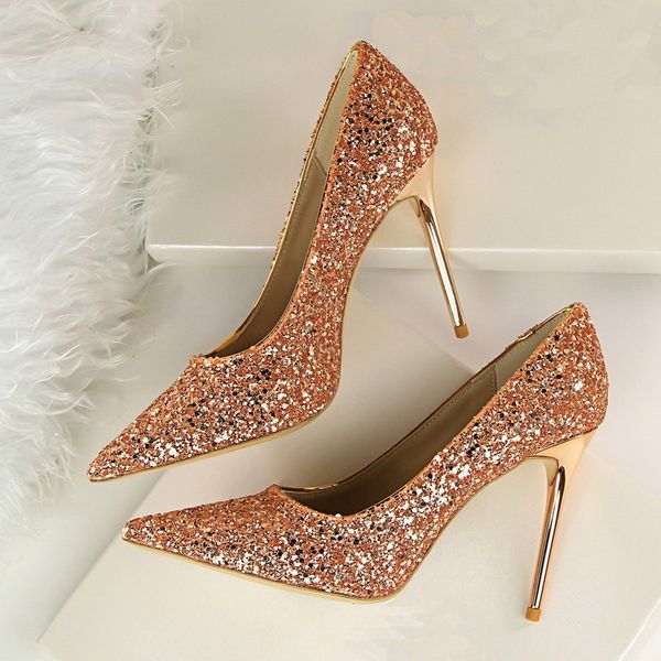 new fashion women's shoes high heels shallow mouth pointed toe shining sequins and slim night club high heels single shoes size 34-43, Black
new fashion women's shoes high heels shallow mouth pointed toe shining sequins and slim night club high heels single shoes size 34-43, Black
