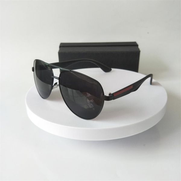 men metal frame pilot sunglasses classic driving sun glasses for women retro eyewear square eyeglasses296e, White;black
men metal frame pilot sunglasses classic driving sun glasses for women retro eyewear square eyeglasses296e, White;black