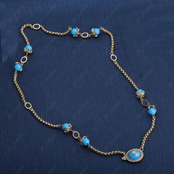2023 new fashion pendant necklaces blue resin letter designer necklaces women's 40cm brass material with box, Silver
2023 new fashion pendant necklaces blue resin letter designer necklaces women's 40cm brass material with box, Silver