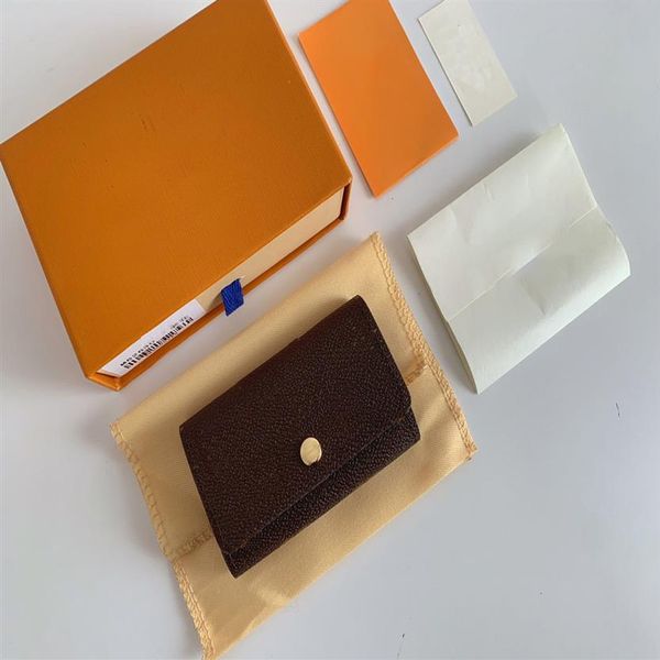 luxury designer keychain bags buckle lovers pochette car key-ring handmade leather mini keychains men women bag key rings pendant 273k, Red;blue
luxury designer keychain bags buckle lovers pochette car key-ring handmade leather mini keychains men women bag key rings pendant 273k, Red;blue